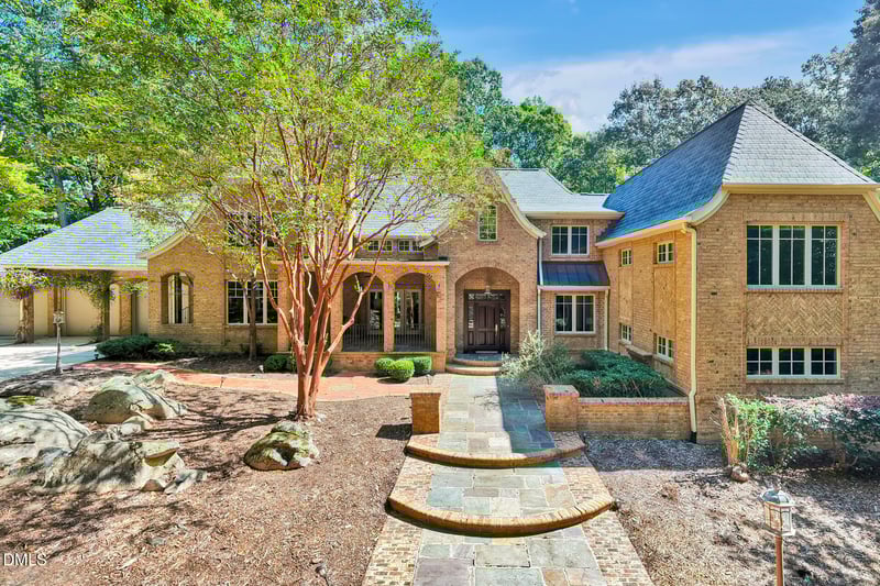 51 Araya Ln, Chapel Hill, NC 27516