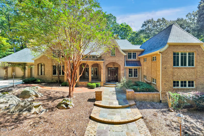 51 Araya Ln, Chapel Hill, NC 27516