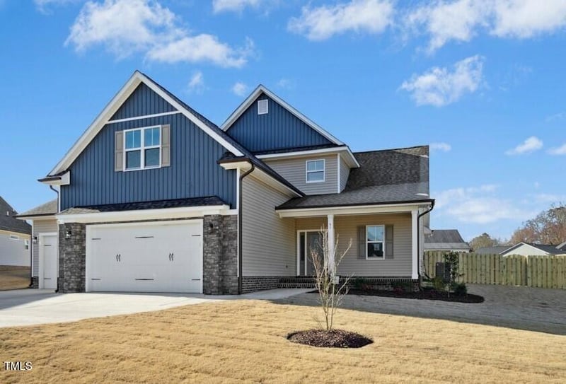 51 Blackberry Ln, Benson, NC 27504