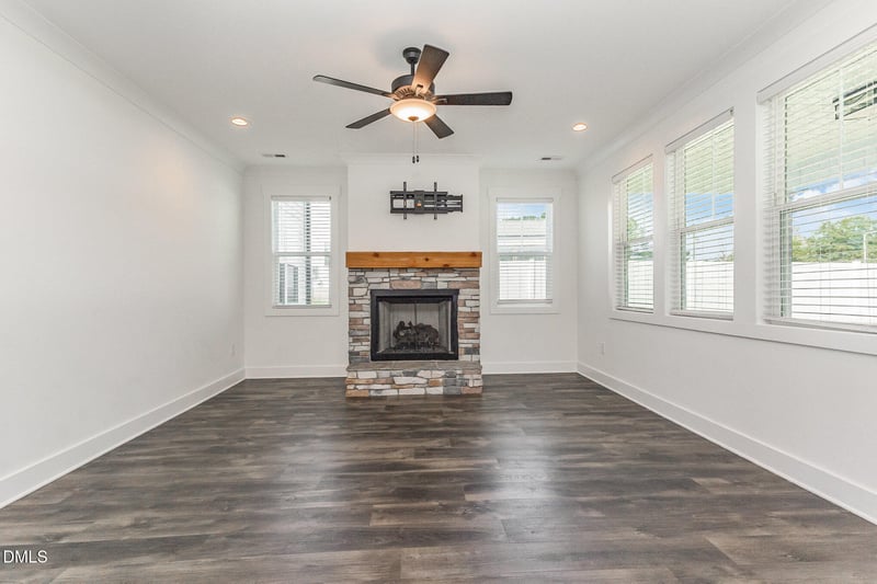 51 Buckstone Pl, Willow Springs, NC 27592