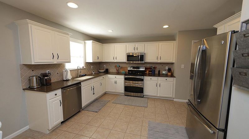 51 Cassidy Ct, Clayton, NC 27520