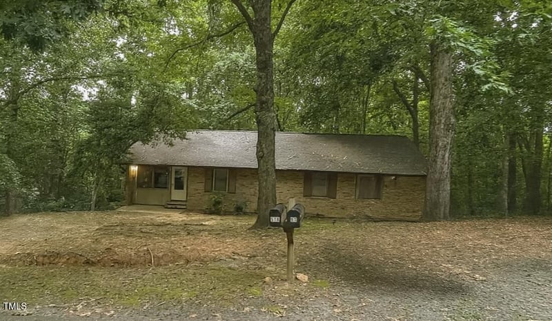 51 Cedar Ct, Chapel Hill, NC 27516