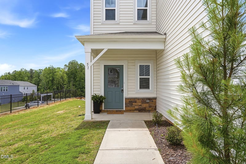 51 Coffee Tree Cir, Clayton, NC 27527