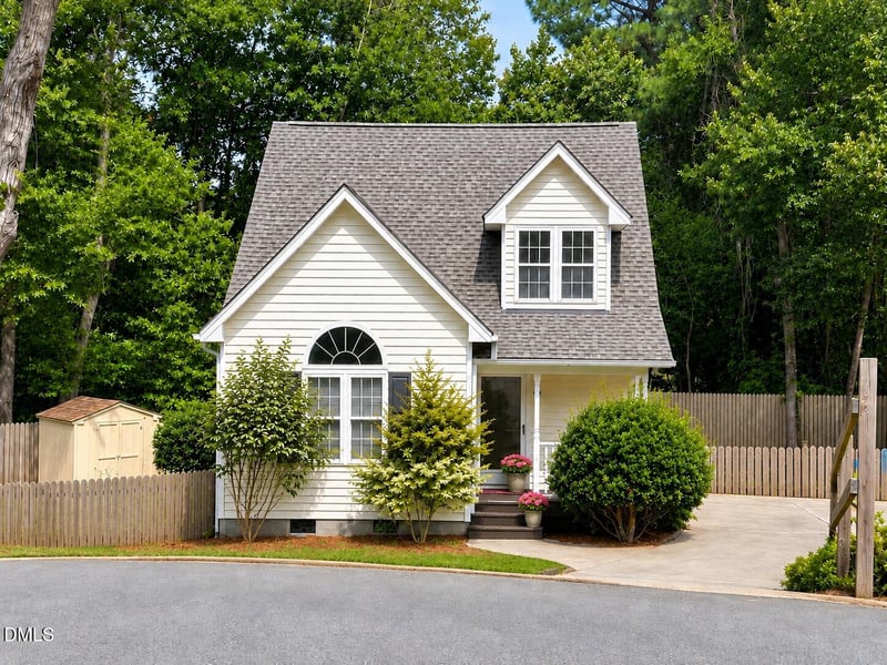 51 W Field St, Pittsboro, NC 27312