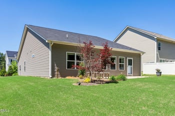 51 Forest Glade Ct, Clayton, NC 27527