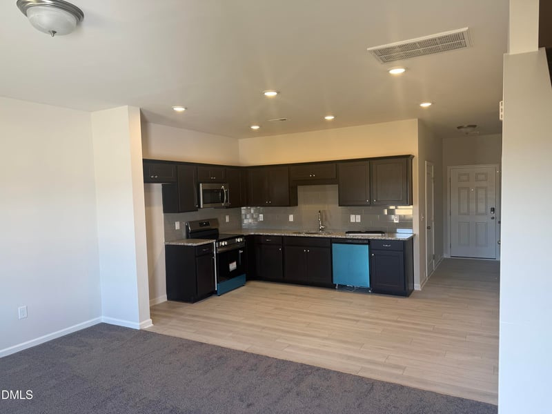51 Fox Sedge Pl, Lillington, NC 27546