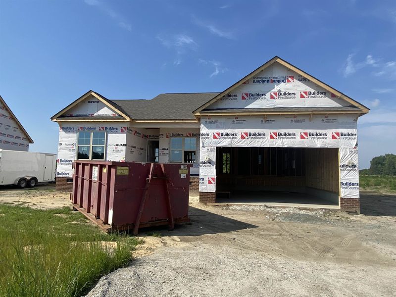 51 S Goodling Park Dr, Selma, NC 27576
