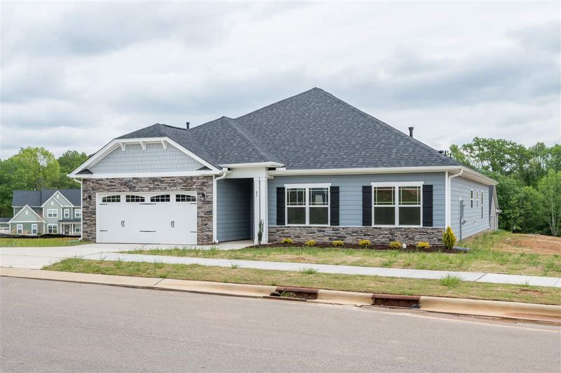 51 Heirloom Ct, Benson, NC 27504