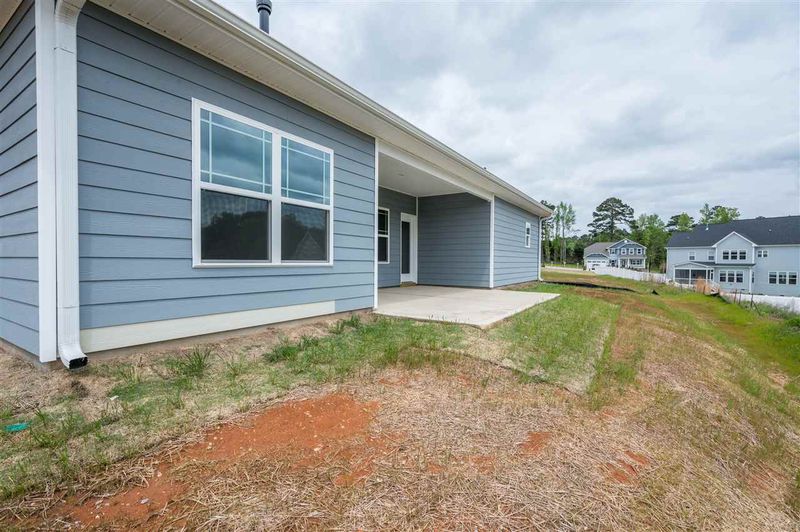 51 Heirloom Ct, Benson, NC 27504