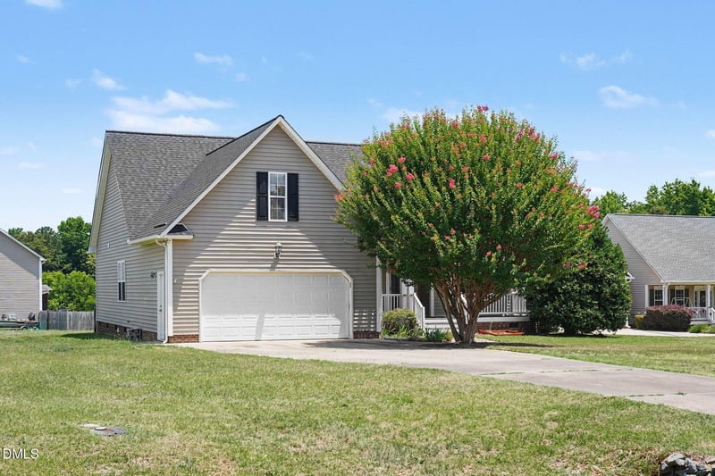 51 Jetherage Dr, Willow Springs, NC 27592