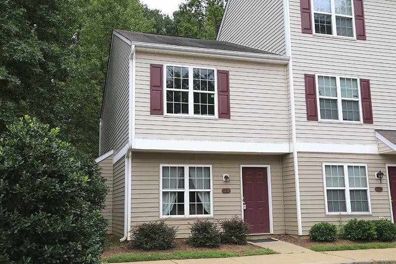 51 Red Ln, Raleigh, NC 27606