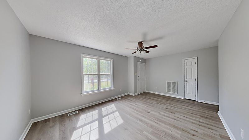 51 Sallie Dr, Smithfield, NC 27577