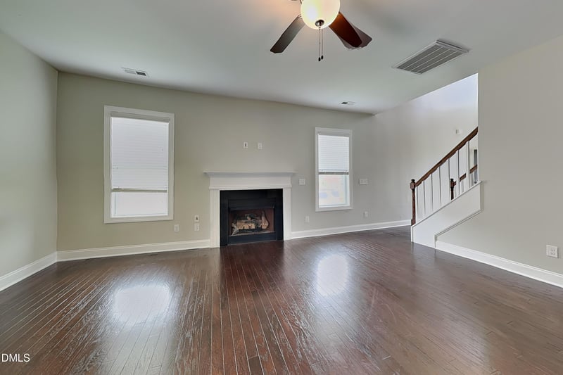51 Tall Oak Ct, Clayton, NC 27520