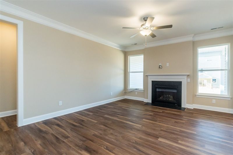51 Tradewind Ct, Garner, NC 27529