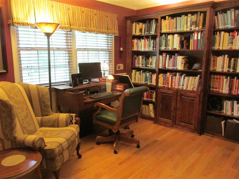 510 Andover Rd, Durham, NC 27712