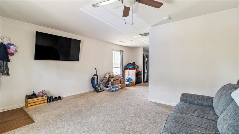 510 Directive Dr, Hope Mills, NC 28348