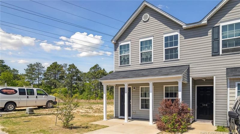 510 Directive Dr, Hope Mills, NC 28348