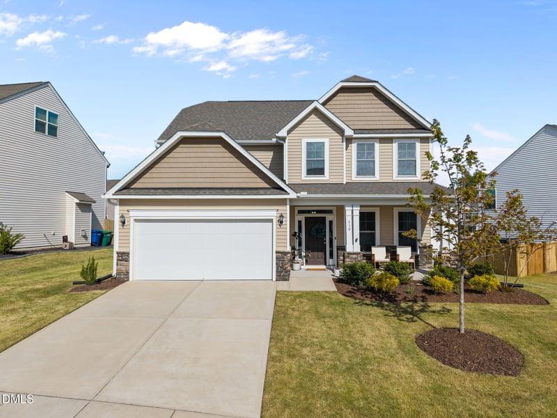 510 Edenfield Dr, Fuquay Varina, NC 27526
