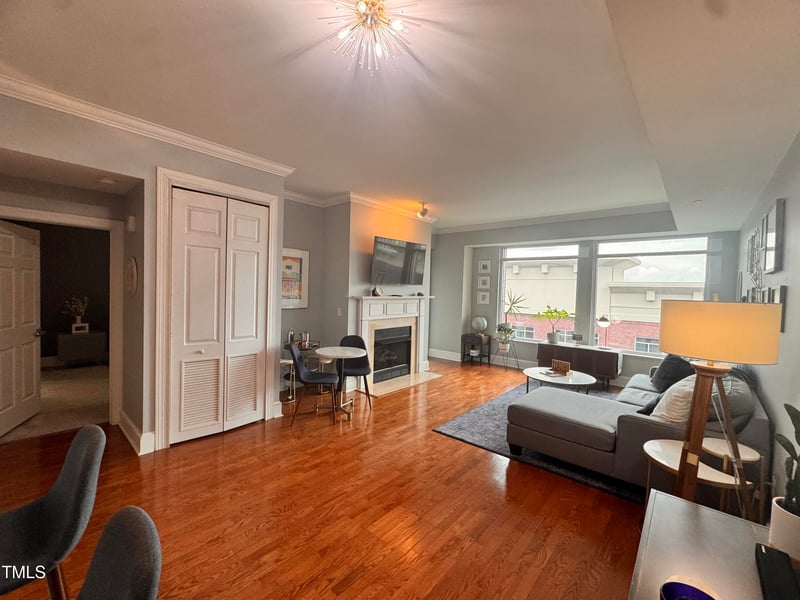 510 Glenwood Ave #606, Raleigh, NC 27603