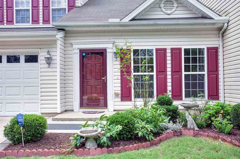510 Hidden Springs Rd, Durham, NC 27703