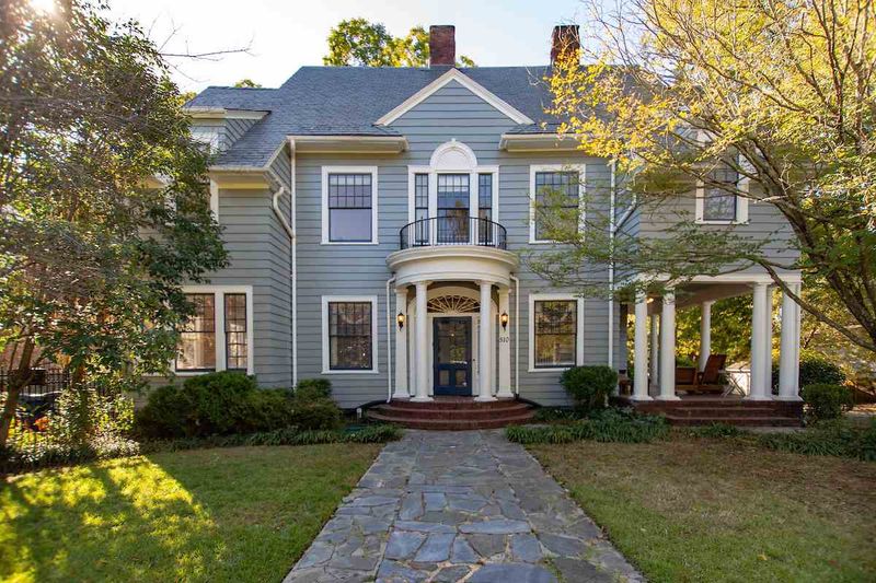 510 Holloway St, Durham, NC 27701