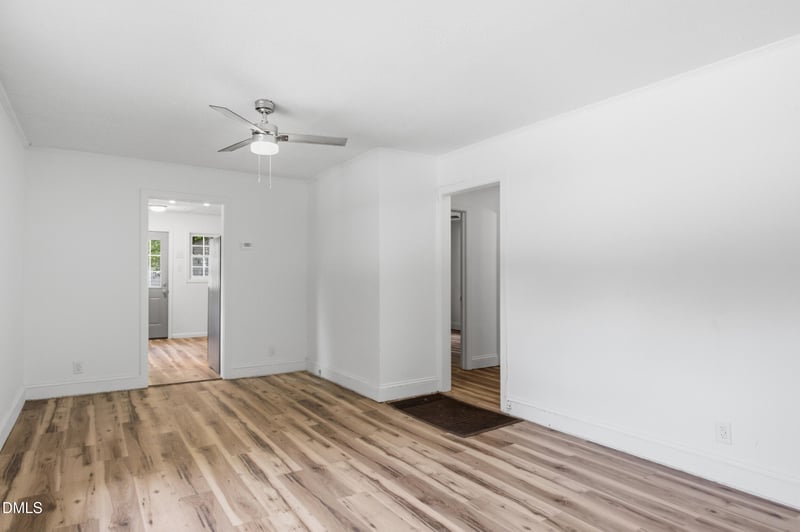 510 Ijams St, Fayetteville, NC 28301