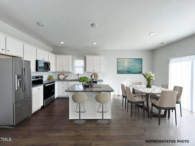 510 Springtooth Dr, Zebulon, NC 27597