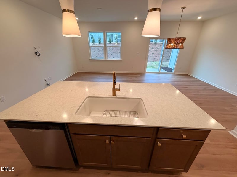 510 Sunset Lake Dr, Durham, NC 27703