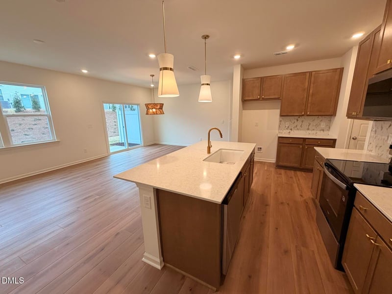 510 Sunset Lake Dr, Durham, NC 27703