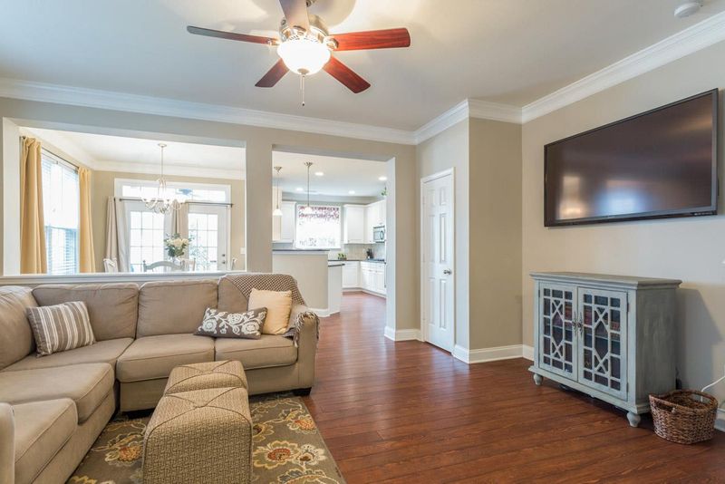 510 War Admiral Ct, Cary, NC 27519