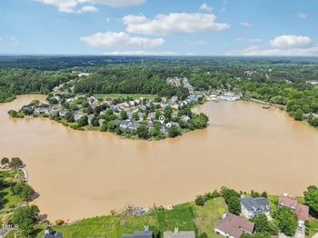 510 Waters Edge Dr, Durham, NC 27703