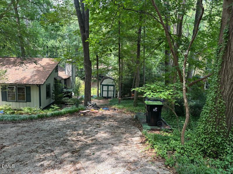 510 Yorktown Dr, Chapel Hill, NC 27516
