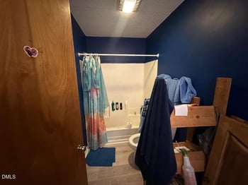 510 Yorktown Dr, Chapel Hill, NC 27516