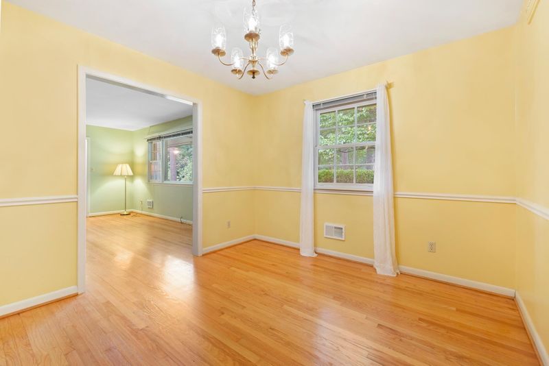 5100 Hollyridge Dr, Raleigh, NC 27612