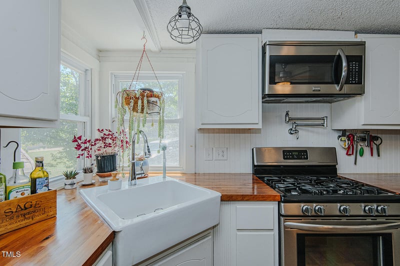 5100 Yale Ct, Graham, NC 27253