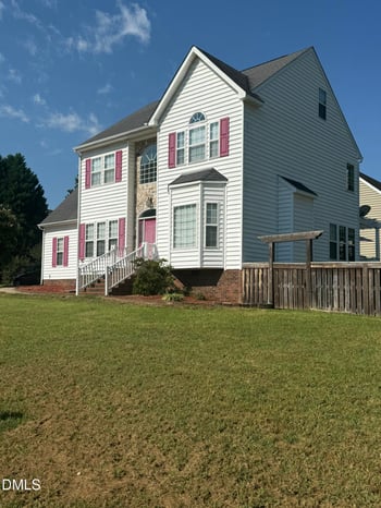 5101 Arbor Chase Dr, Raleigh, NC 27616