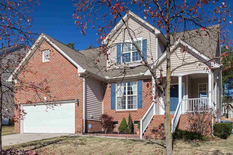5101 Belleflower Dr, Durham, NC 27703