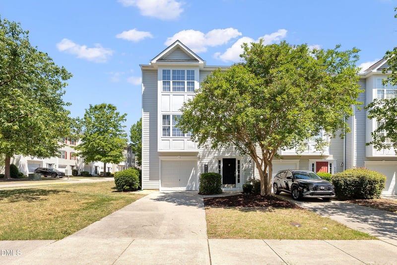 5101 Neuse Commons Ln, Raleigh, NC 27616