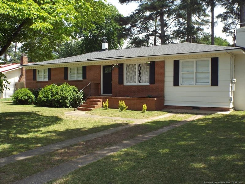 5101 Sumac Cir, Fayetteville, NC 28304