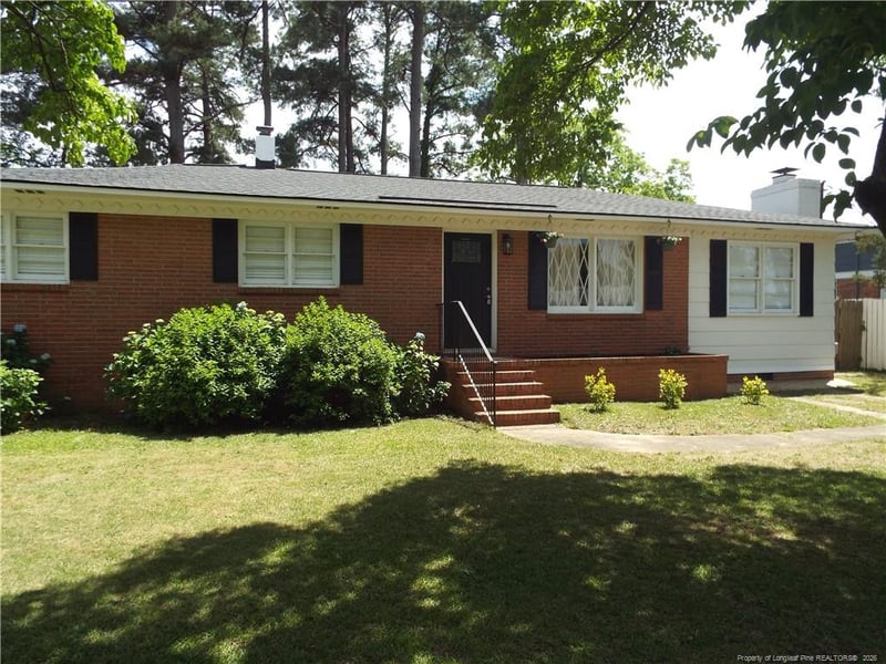 5101 Sumac Cir, Fayetteville, NC 28304