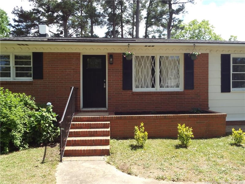 5101 Sumac Cir, Fayetteville, NC 28304