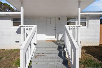 5102 Hodge St, Fayetteville, NC 28303