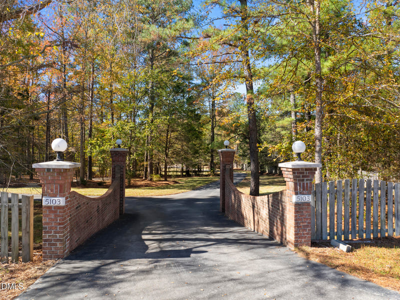 5103 Pulley Town Rd, Zebulon, NC 27597