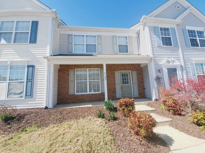 5103 Tomasita Ct, Raleigh, NC 27616