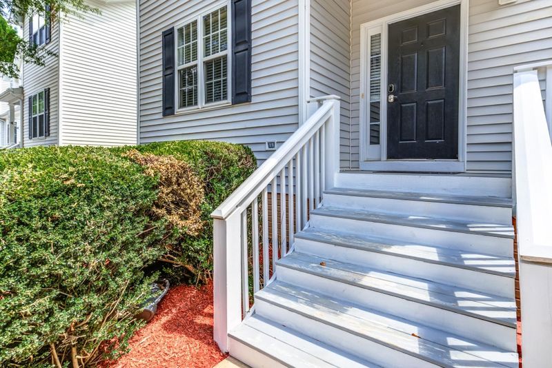 5104 Alercia Ct, Raleigh, NC 27606