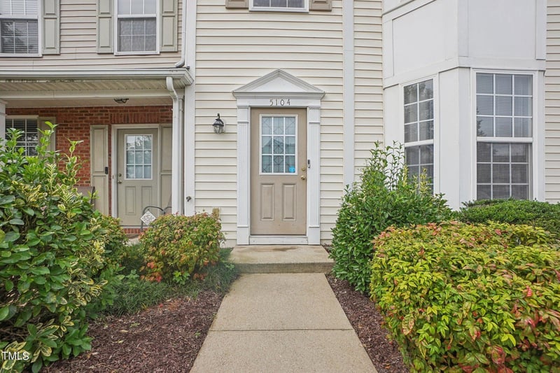 5104 Brooke Lauren Ln, Raleigh, NC 27616