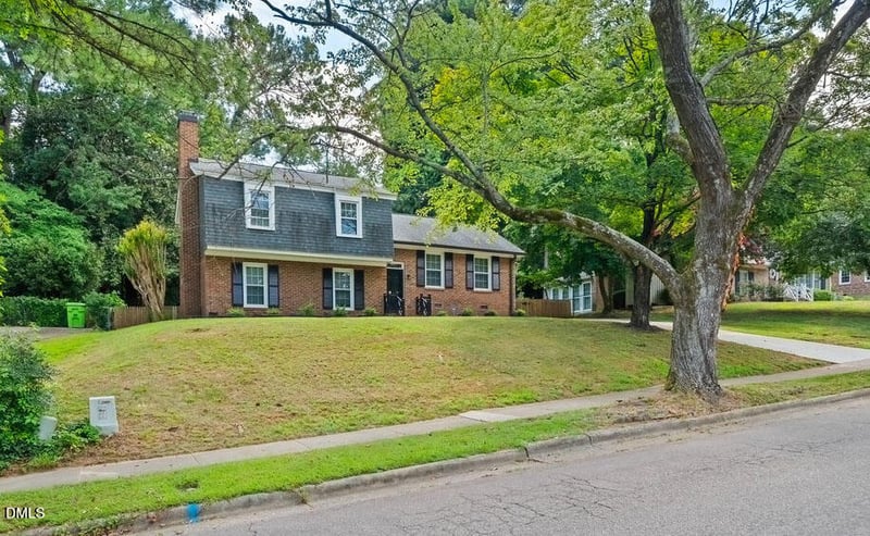 5104 Cedarwood Dr, Raleigh, NC 27609