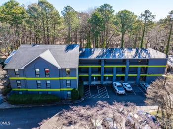 5104 Hollyridge Dr #204, Raleigh, NC 27612