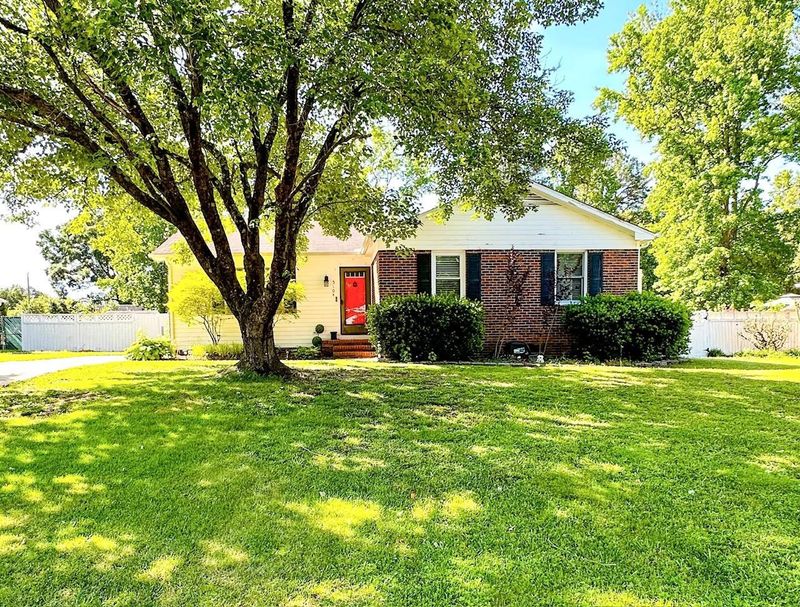 5104 Liston Dr, Raleigh, NC 27616