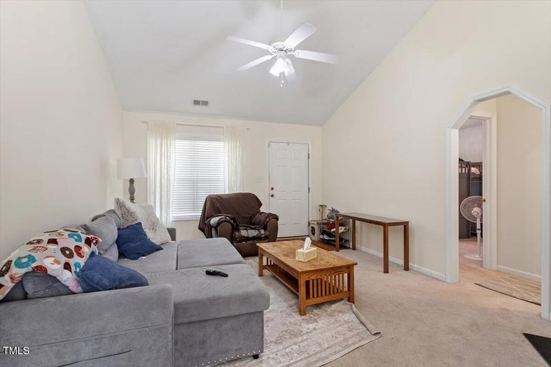 5104 Parkerwood Dr, Knightdale, NC 27545
